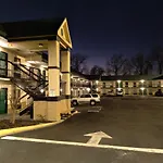 Super 8 By Wyndham Columbia