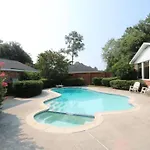 Welcome To Columbia!-Enjoy This Tranquil Space