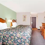 Days Inn & Suites By Wyndham Se Columbia Ft Jackson