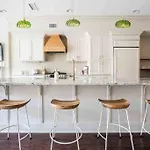 Urban Oasis W/Sunroom-Downtown Columbia