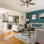 Updated Home Near Fort Jackson