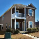 Beautiful Private Home Near Ft Jackson, Starbucks, Shopping And Dining!