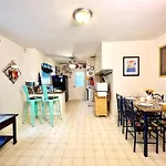 The Berry Bungalow