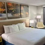 Days Inn By Wyndham Columbia Ne Fort Jackson
