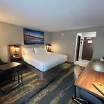 La Quinta Inn & Suites by Wyndham Columbia NE Fort Jackson