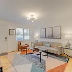 Modern Renovated Apartment