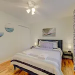 Modern Renovated Apartment
