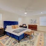 The Rose Door Retreat