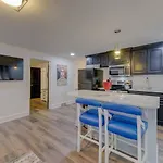 Trim 1B 1Ba In Gorgeous Columbia