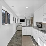 Historic Carriage House