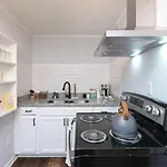 Carter Main Home And Guest Unit
