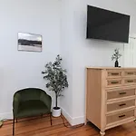 Melrose Heights 3Br