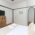 Melrose Heights 3Br