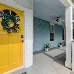 Spacious 5Br - Pet Friendly