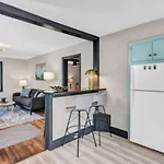Homey 4Br In Earlewood