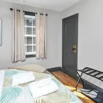 Homey 4Br In Earlewood