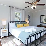 The Duke - Pet Friendly