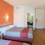 Motel 6