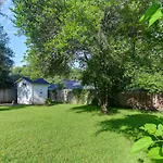 Bonham Burrow Near Ft Jackson