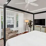The Wren 2 Bedroom 2.5 Ba Renovated