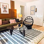 The Tiki Suite 2Br 2Ba