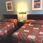 Rodeway Inn & Conference Center