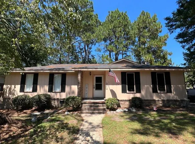 Home Columbia, Near Fort Jackson
