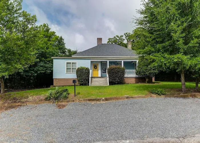 Spacious 5Br - Pet Friendly