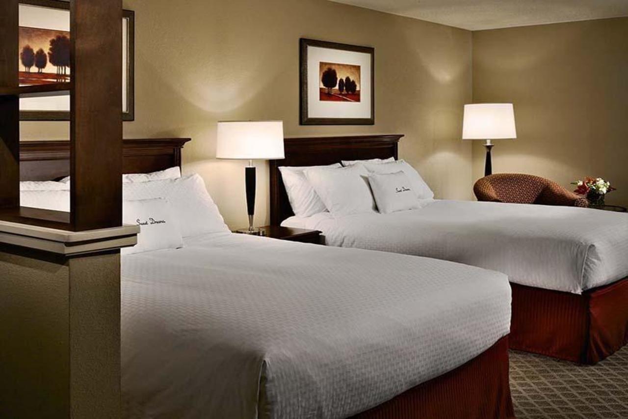 Doubletree By Hilton Hotel