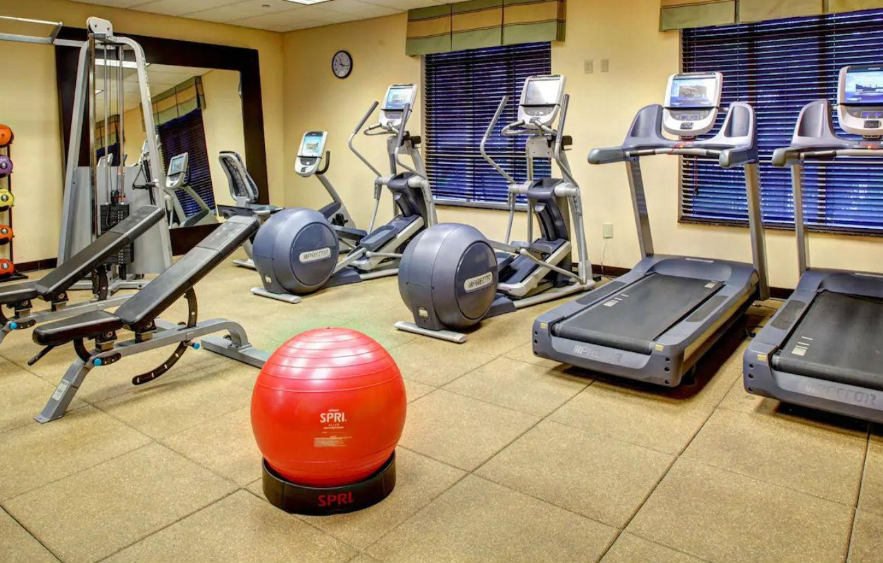 Hilton Center Hotel 4*