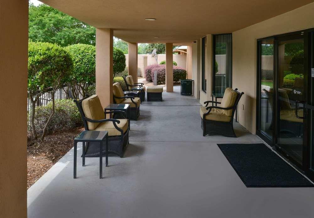 Courtyard By Marriott Northeast/fort Jackson Area Hotel