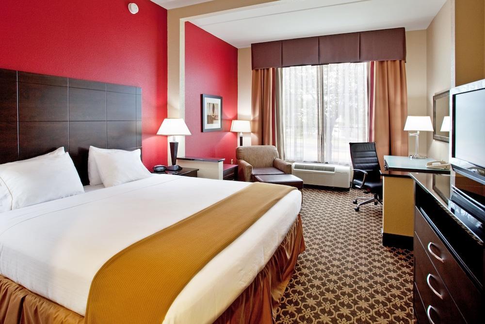 Hotel Fairfield & Downtown