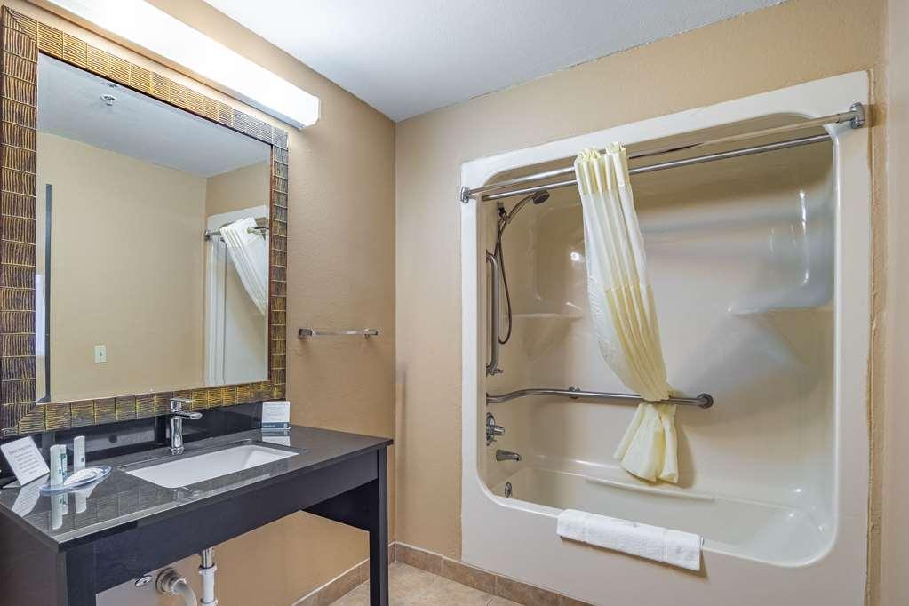Hotel Quality And Ft Jackson Maingate