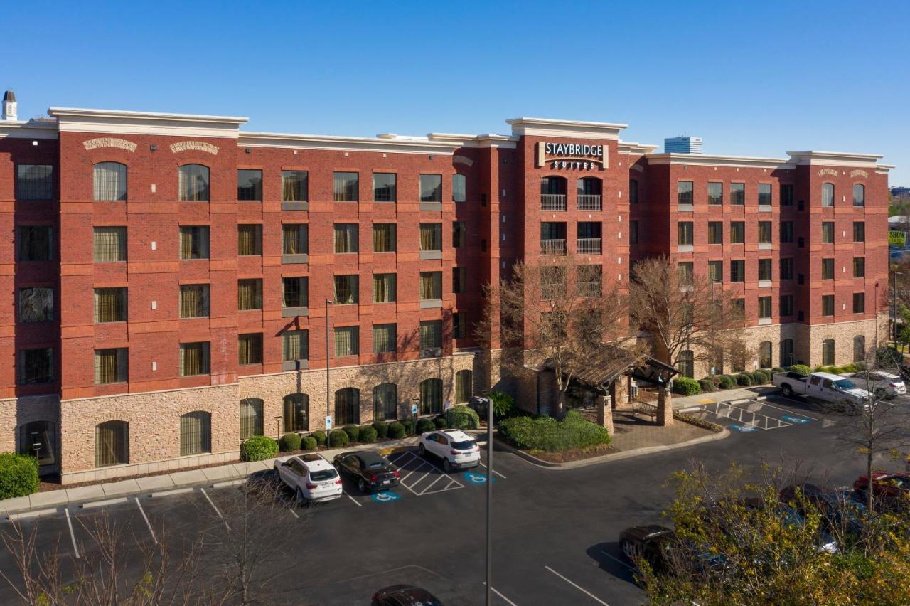 Staybridge By Ihg Hotel 3*