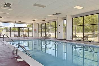 Days & By Wyndham Se Ft Jackson Hotel Columbia