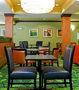 Fairfield & Northeast Hotel Columbia