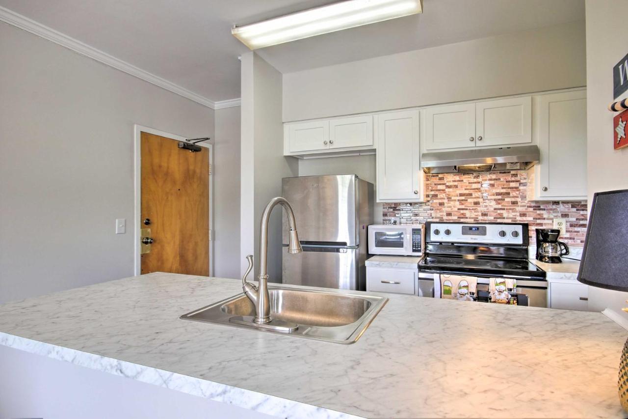 Updated Five Points About Half-mi To Usc! Apartment *