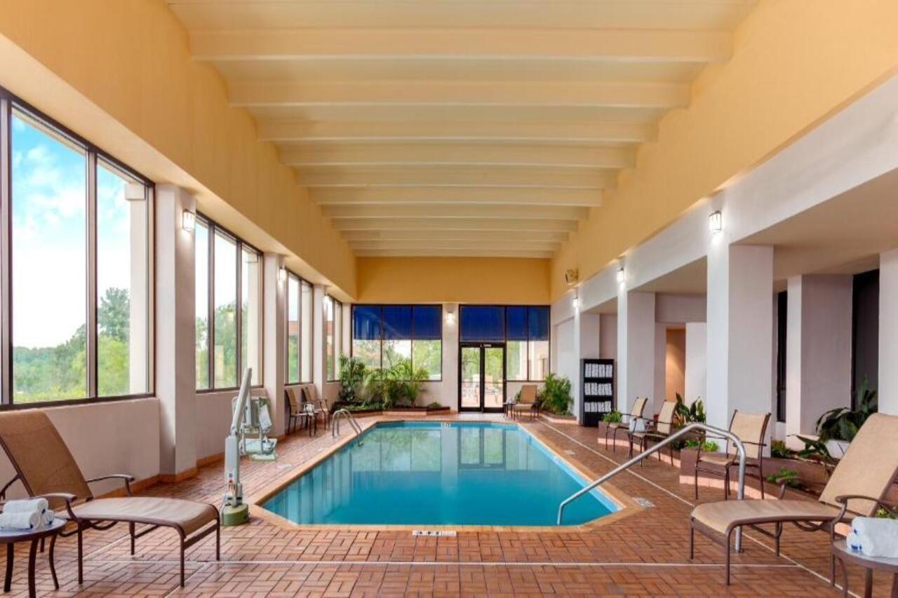 Embassy By Hilton Greystone Hotel 4*