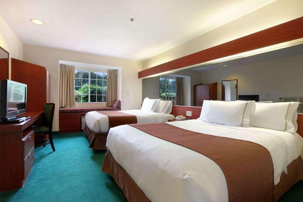 Super 8 By Wyndham Harbison/parkridge Hospital 2*