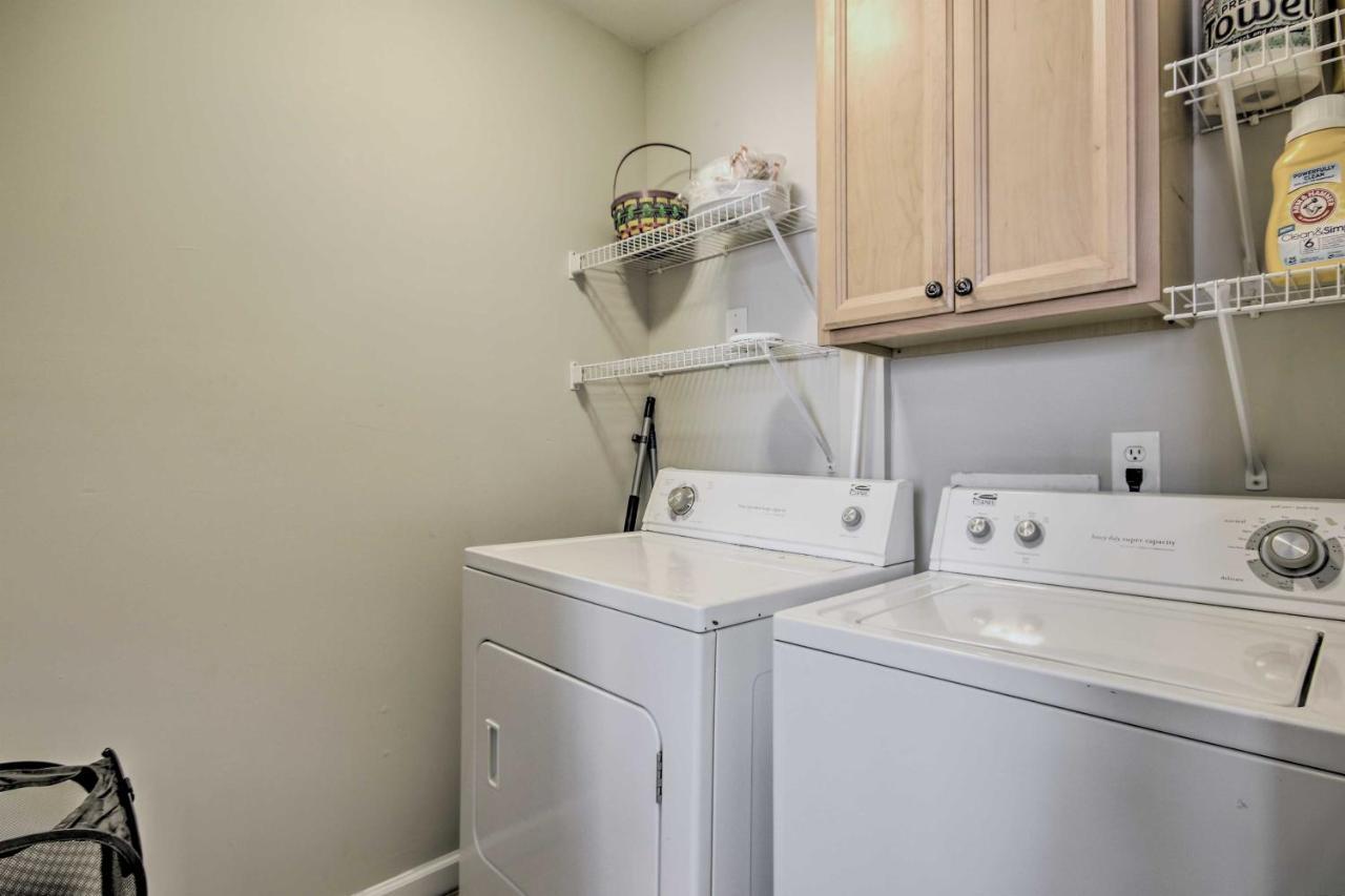 Holiday home With Spacious Yard Less Than 2 Mi To Dtwn Columbia