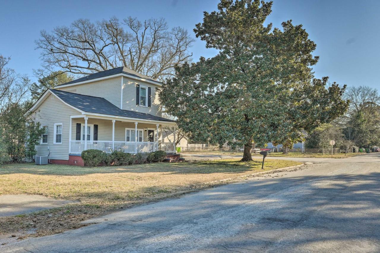 Holiday home With Spacious Yard Less Than 2 Mi To Dtwn Columbia