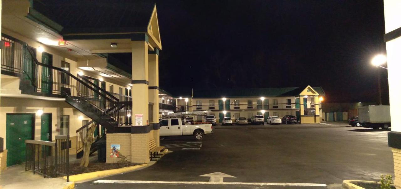 Motel Super 8 By Wyndham Columbia