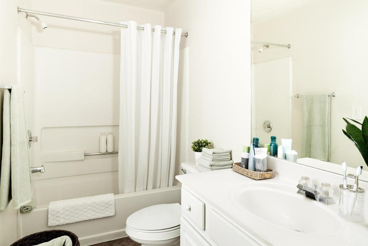 Intown Extended Sc - Broad River Hotel 2*