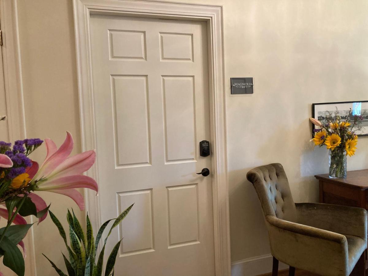 The 1425 Bed & Breakfast