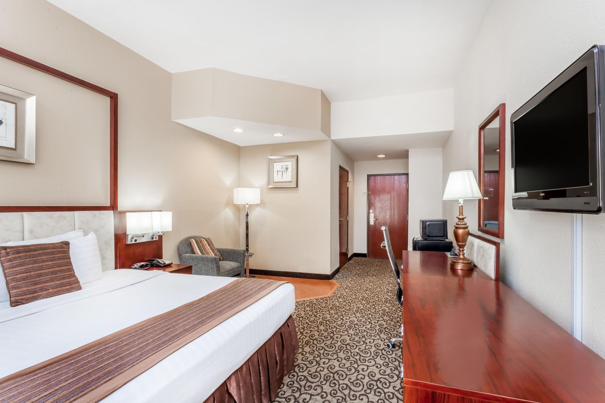 Hotel Baymont By Wyndham Jackson Columbia