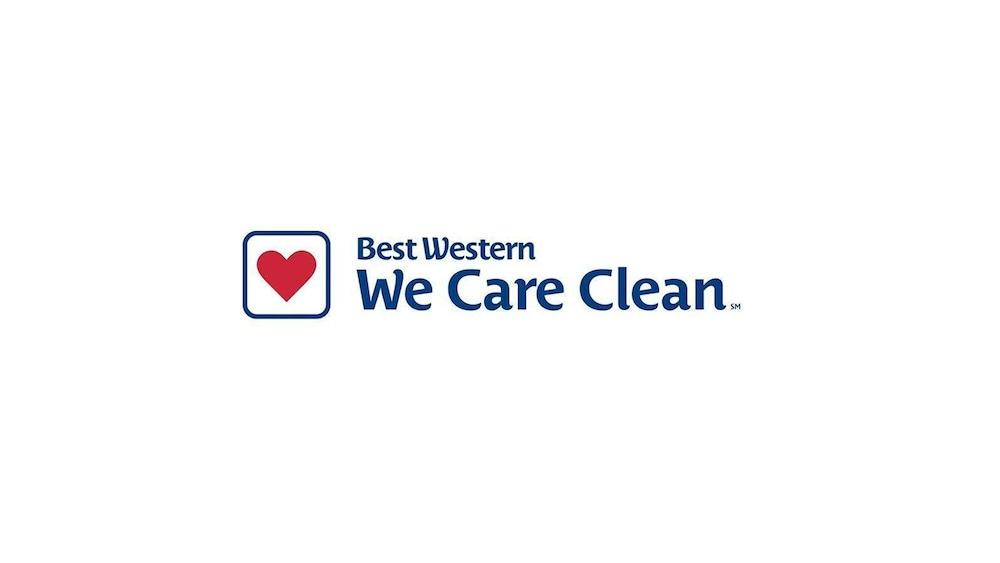 Western Executive & Hotel 3*