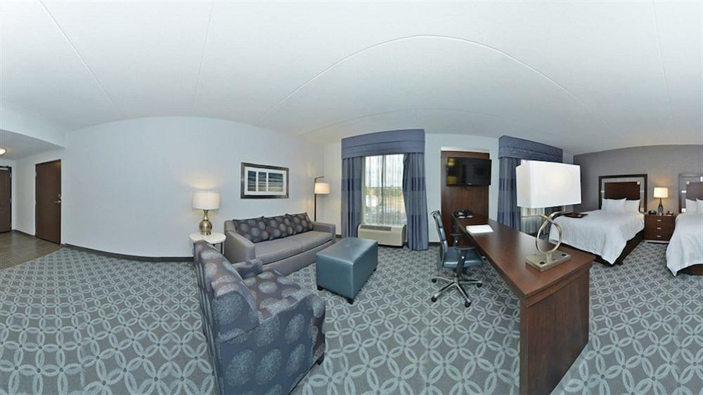Hampton & Columbia/southeast-fort Jackson 3*