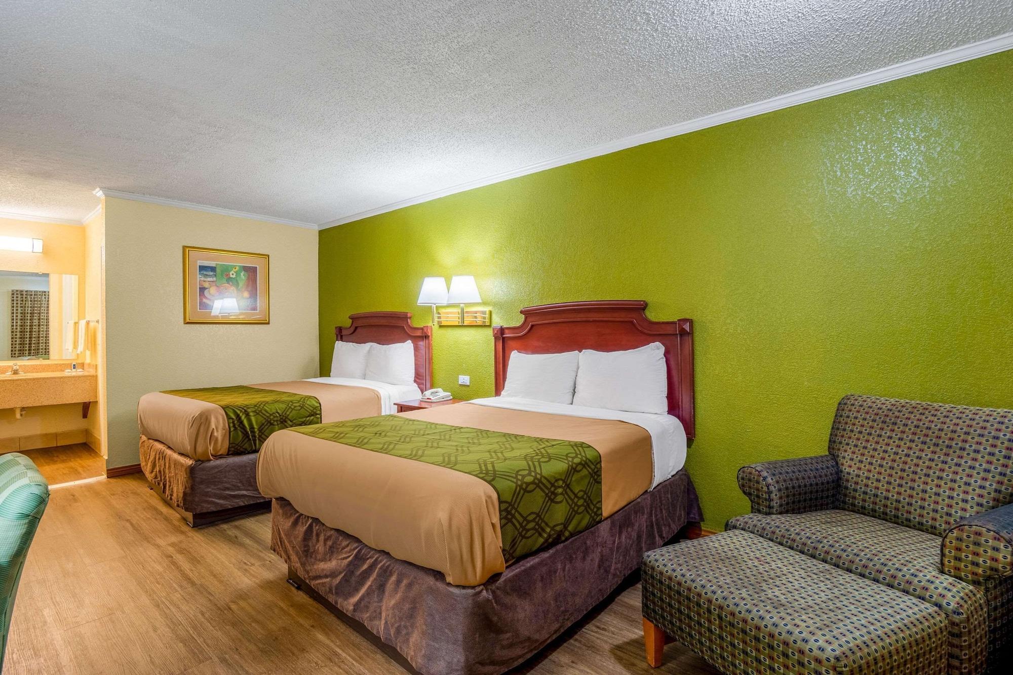 Rodeway & Jackson Hotel Columbia