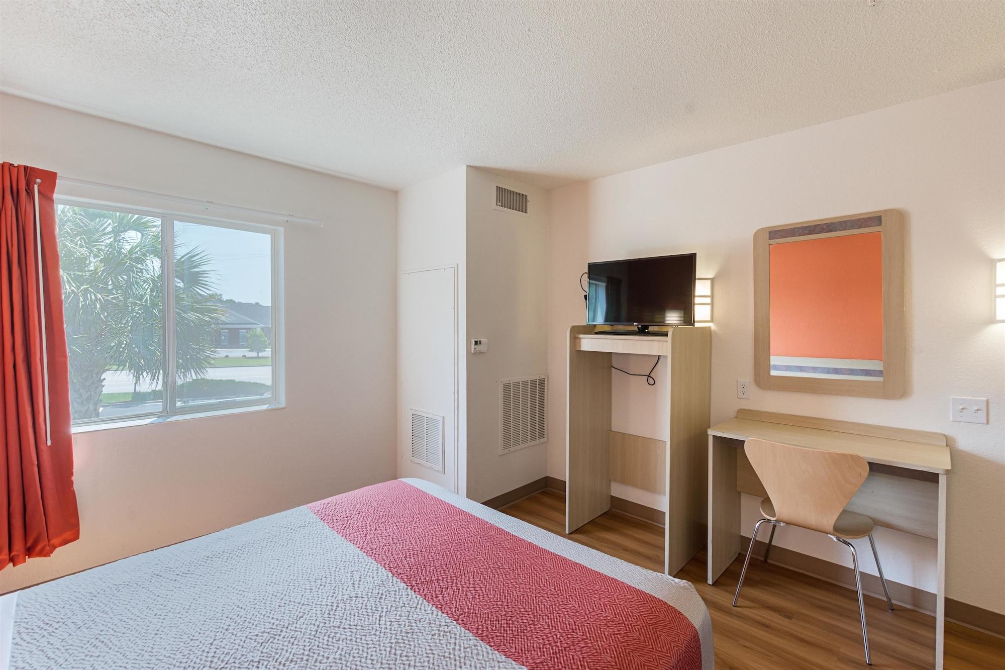 Hotel 6-columbia, Sc - Jackson Area