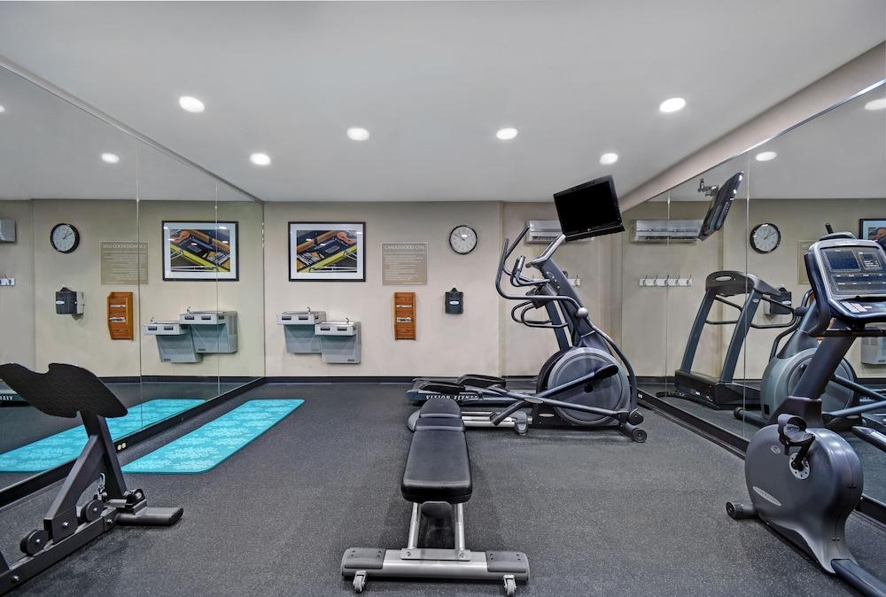 Candlewood Columbia-fort Jackson By Ihg Hotel